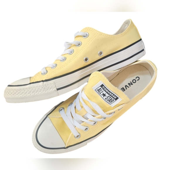 Converse Shoes - Slip-on Converse Shoes